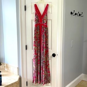 Maxi dress with sweater